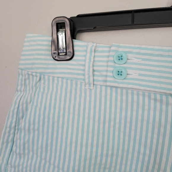 Banana Republic 0 Ryan Fit Light Blue & White Stripes Shorts Seersucker 2 Button - Picture 2 of 5